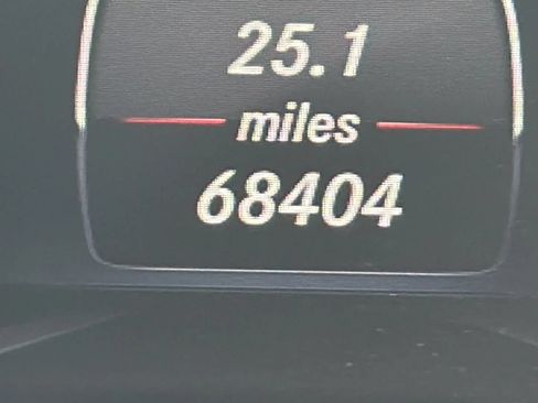 Used 2013 Mercedes-Benz GL 450 4MATIC image 24