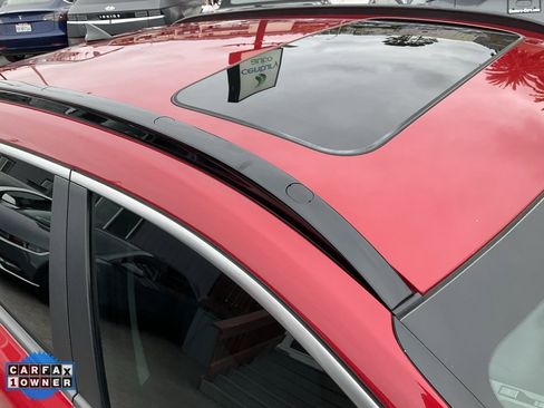 Used 2024 Kia Niro EX Touring image 76