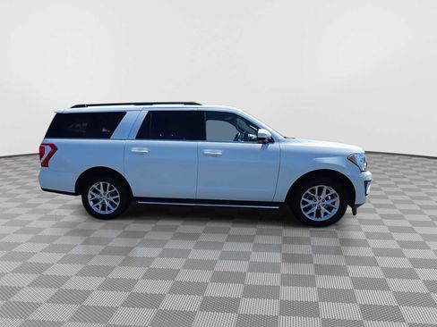Used 2020 Ford Expedition Max XLT w/ Equipment Group 202A AWD/4WD image 9