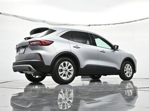 Used 2024 Ford Escape Active image 48