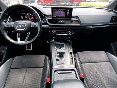 Used 2019 Audi SQ5 Premium Plus w/ Premium Plus Package AWD/4WD image 15