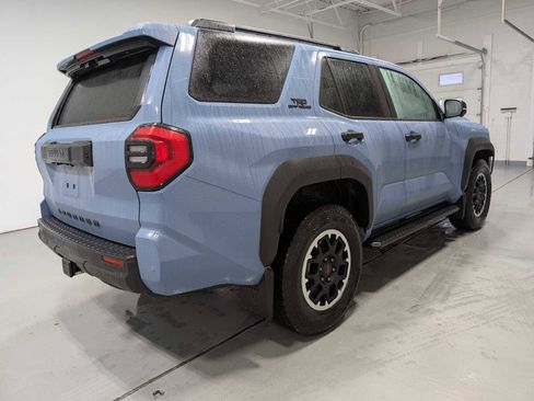 Used 2025 Toyota 4Runner TRD Off-Road Premium image 8