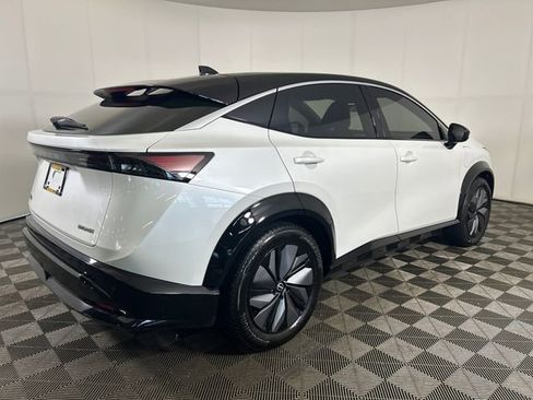 Used 2023 Nissan Ariya FWD image 2