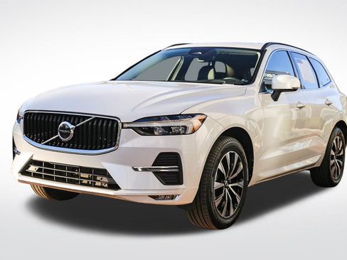 Used 2023 Volvo XC60 B5 Core w/ Protection Package image 10