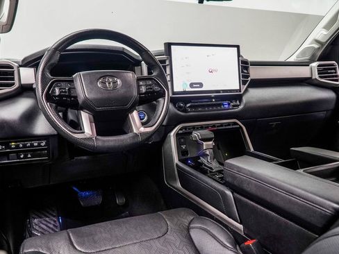 Used 2024 Toyota Tundra Limited AWD/4WD image 14
