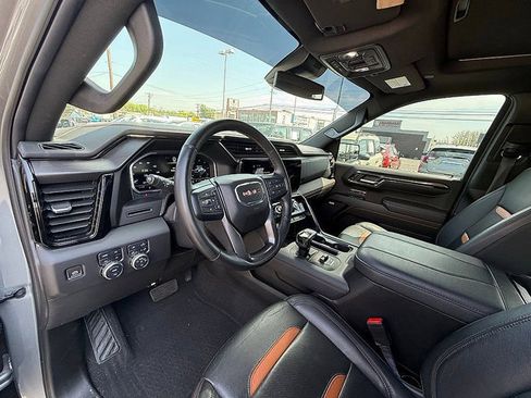 Used 2023 GMC Sierra 1500 AT4 w/ AT4 Premium Package AWD/4WD image 36