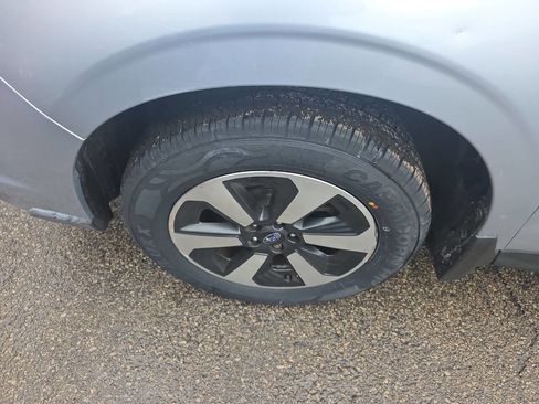 Used 2018 Subaru Forester 2.5i w/ Alloy Wheel Package image 5