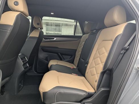 New 2026 Volkswagen Atlas Cross Sport SE AWD/4WD image 4