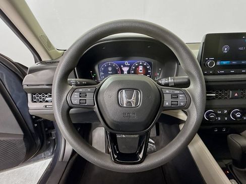 Certified 2025 Honda Accord SE image 12