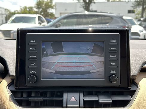 Used 2019 Toyota RAV4 XLE FWD image 27