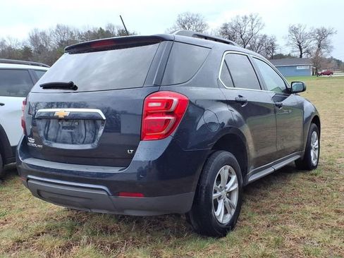 Used 2017 Chevrolet Equinox LT w/ Convenience Package image 11