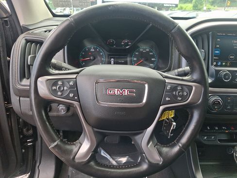 Used 2022 GMC Canyon AT4 w/ Driver Alert Package AWD/4WD image 18