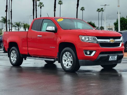 Used 2015 Chevrolet Colorado LT w/ Luxury Package image 29
