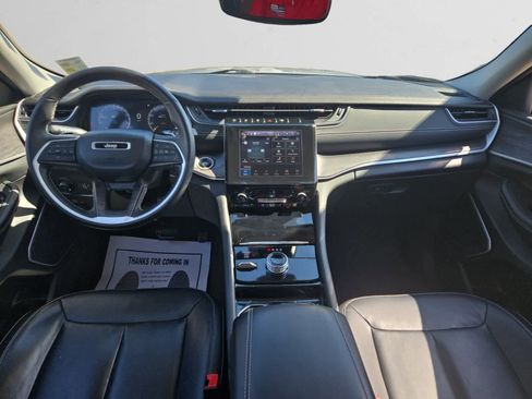 Used 2022 Jeep Grand Cherokee L Limited image 10