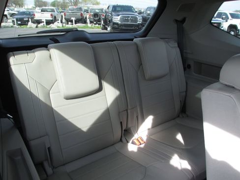 Used 2021 Volkswagen Atlas SEL Premium AWD/4WD image 22