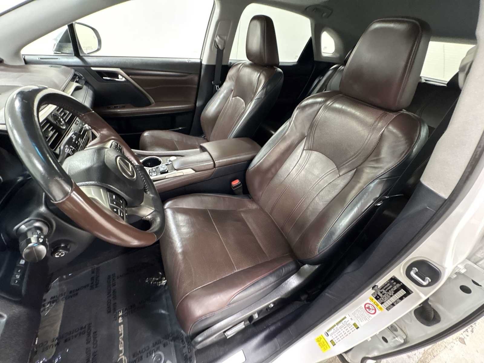 Used 2017 Lexus RX 450h AWD w/ 3500 lbs Tow Prep Package image 13