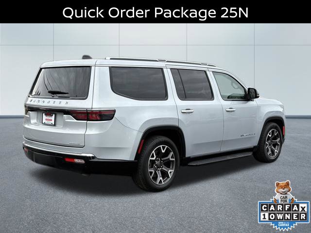Used 2024 Jeep Wagoneer Series III AWD/4WD image 3