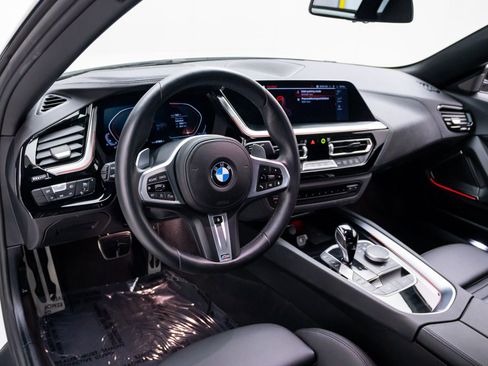Certified 2026 BMW Z4 sDrive30i RWD image 10