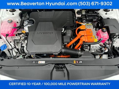 Certified 2025 Hyundai Elantra SEL image 12