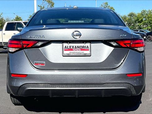 Used 2023 Nissan Sentra SV w/ All-Weather Package FWD image 4