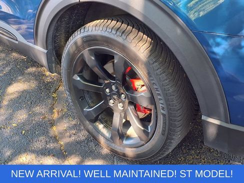 Used 2020 Ford Explorer ST w/ ST Street Pack AWD/4WD image 9