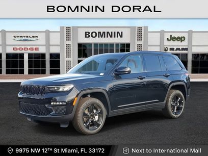 Used 2024 Jeep Grand Cherokee Limited w/ Black Appearance Package