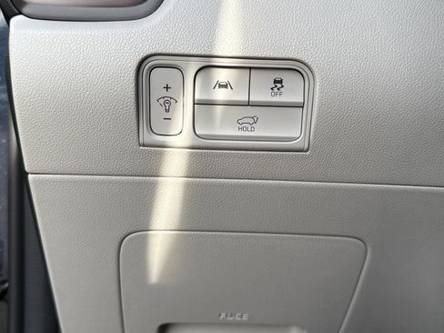 Certified 2022 Kia Sorento EX w/ Panoramic Sunroof Package FWD image 22