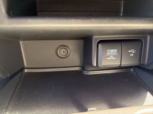 Used 2019 Honda Ridgeline Sport image 22