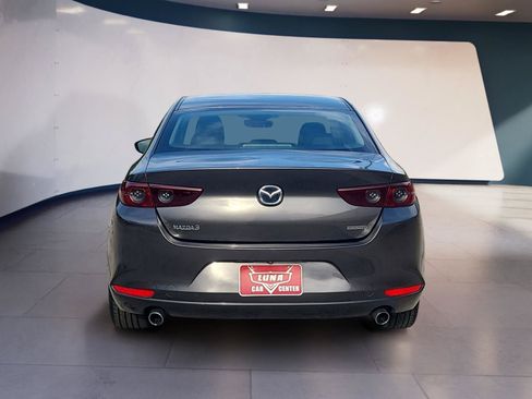 Used 2021 MAZDA MAZDA3 s FWD image 4