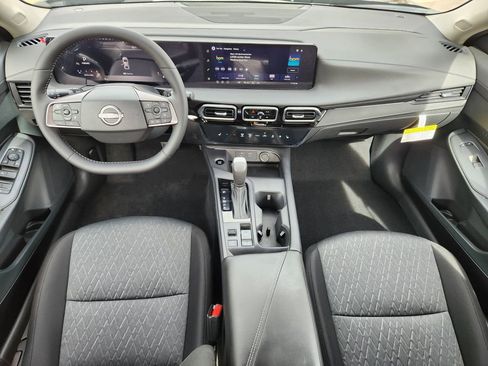 New 2026 Nissan Sentra SV w/ SV Convenience Package FWD image 11