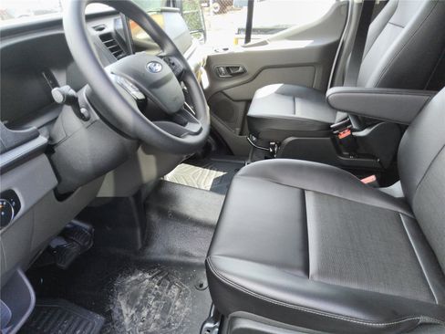 New 2026 Ford Transit 150 XL image 8