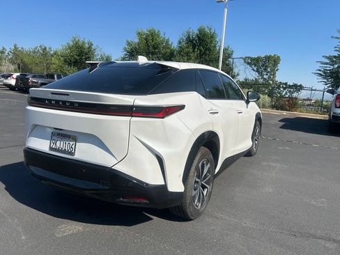 Used 2023 Lexus RZ 450e Premium w/ Technology Package AWD/4WD image 6