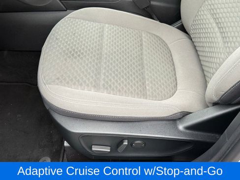 Used 2020 Ford Escape SE image 34