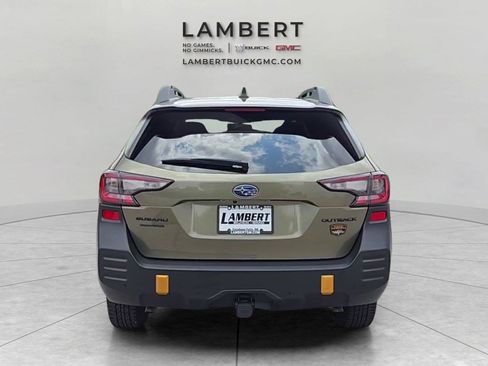 Used 2025 Subaru Outback Wilderness AWD/4WD image 7