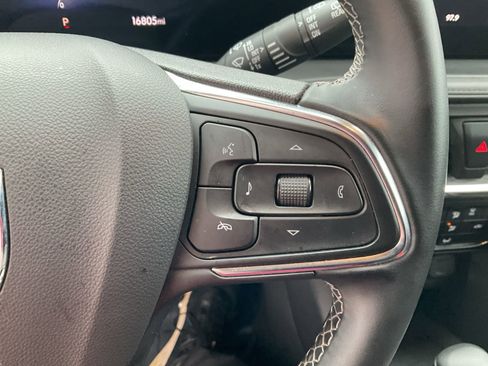 Used 2025 Buick Encore GX Preferred image 7