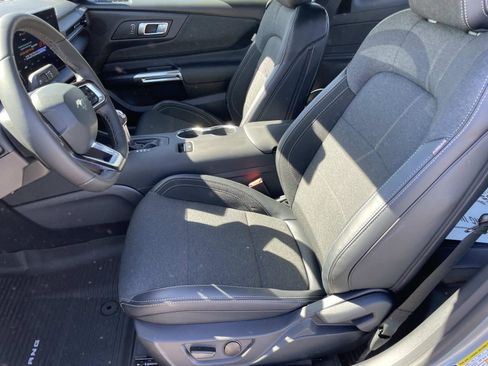 New 2025 Ford Mustang Coupe image 8