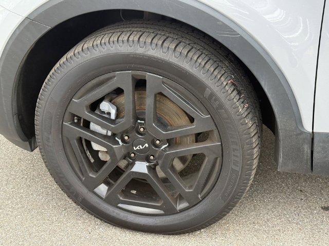 Used 2024 Kia Telluride EX X-Line AWD/4WD image 35