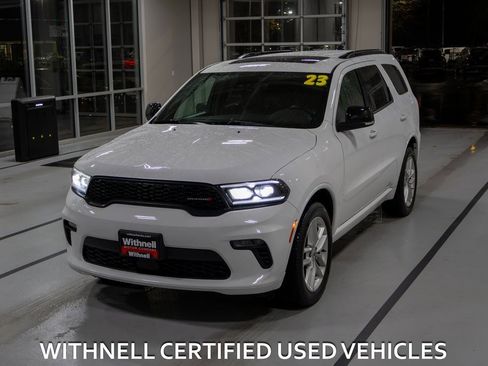 Used 2023 Dodge Durango GT image 1