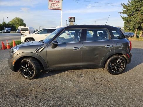 Used 2014 MINI Cooper Countryman S FWD image 2