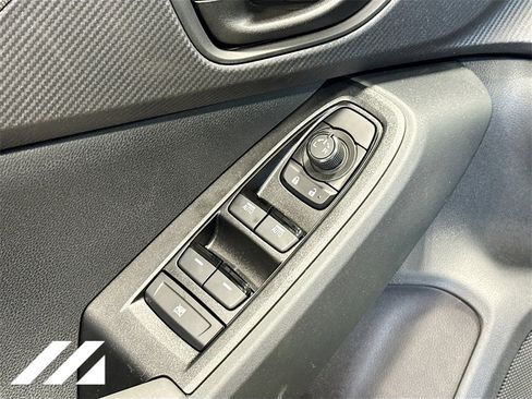 Certified 2025 Subaru Crosstrek 2.5i Sport w/ Crosstrek Mirror Package image 18