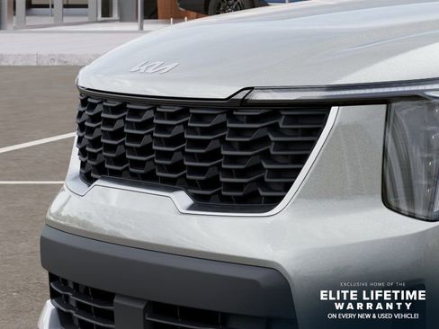 New 2026 Kia Sorento LX FWD image 13