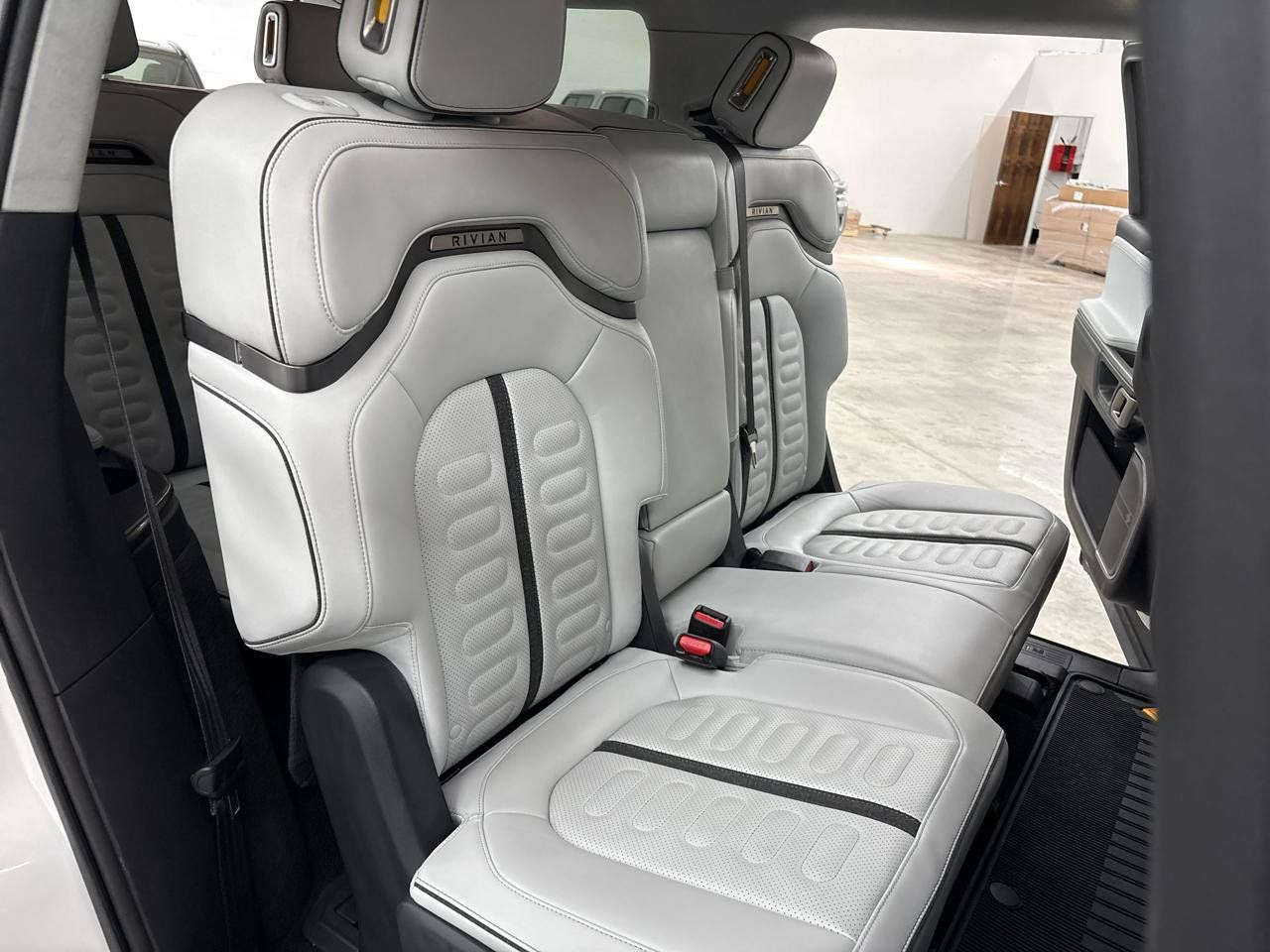 Used 2023 Rivian R1S Adventure Quad AWD/4WD image 15