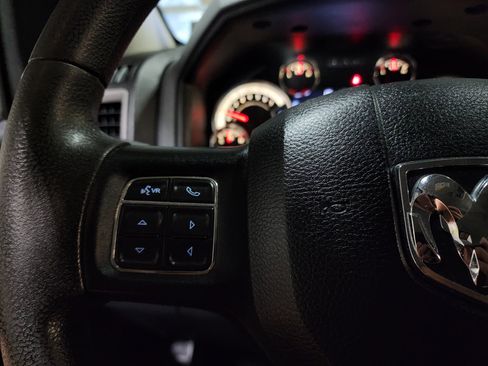 Used 2019 RAM 1500 Express w/ Wheel & Sound Group image 28