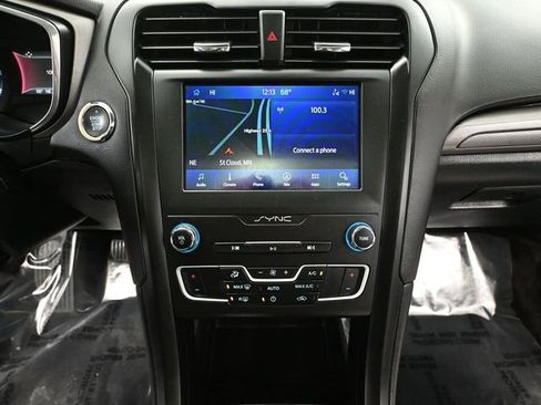 Used 2020 Ford Fusion SE w/ Equipment Group 151A image 34