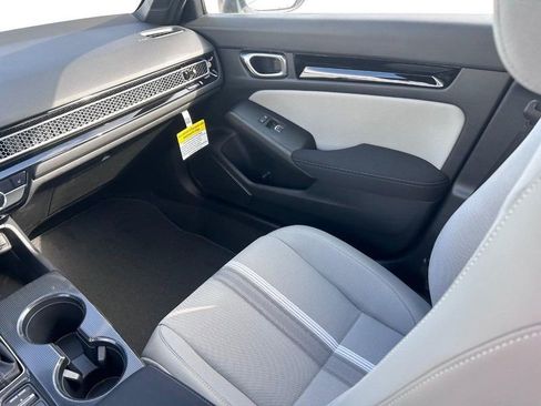 New 2026 Honda Civic Sport image 17