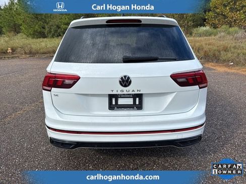 Used 2024 Volkswagen Tiguan SE R-Line image 8