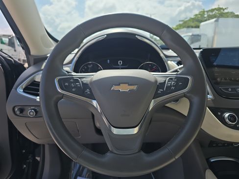 Used 2024 Chevrolet Malibu LT FWD image 27