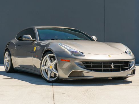 Used 2012 Ferrari FF AWD/4WD image 5