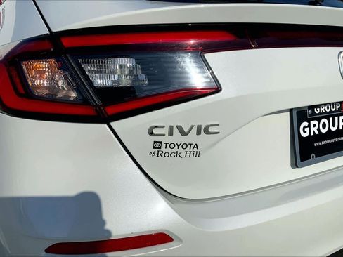 Used 2024 Honda Civic Sport image 32