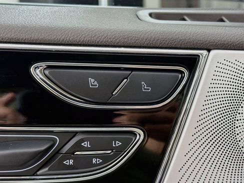 Used 2022 Lincoln Navigator L Reserve AWD/4WD image 20